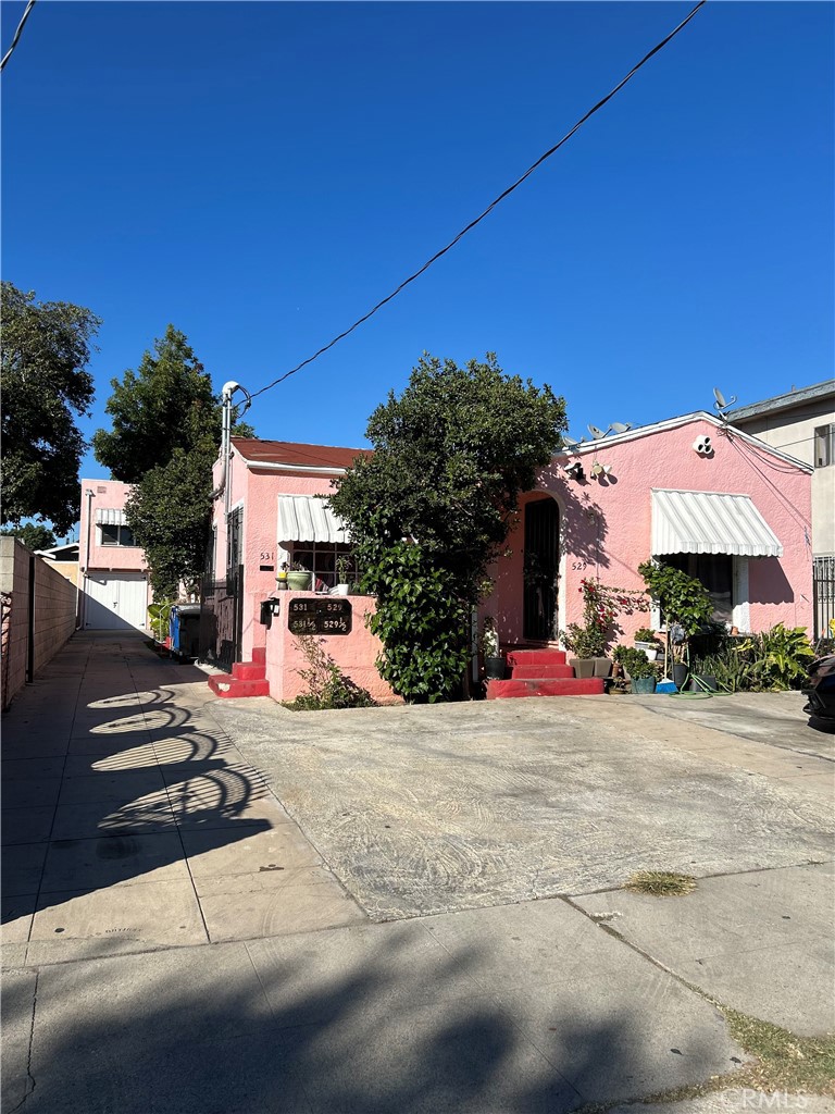 $2,495/month 531 W 56TH Street 1/2 Los Angeles CA, 9003764134289007362121