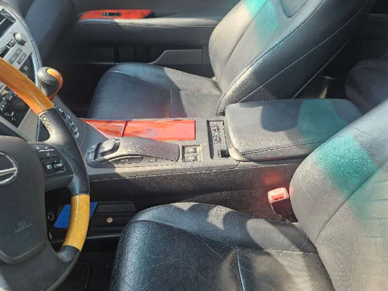 2011 LEXUS RX 35063356171569411122