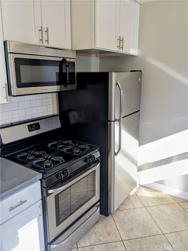 208 Granada D Long Beach CA, 9080364097487245315120