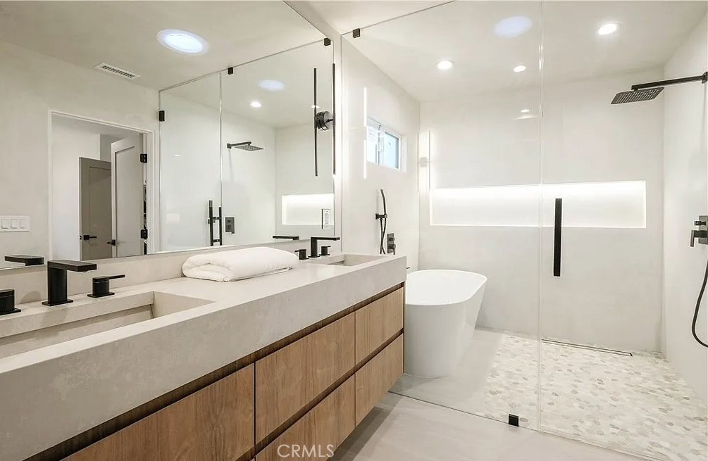$4,200/mes 18848 Collins Tarzana CA, 9135664067802305025120