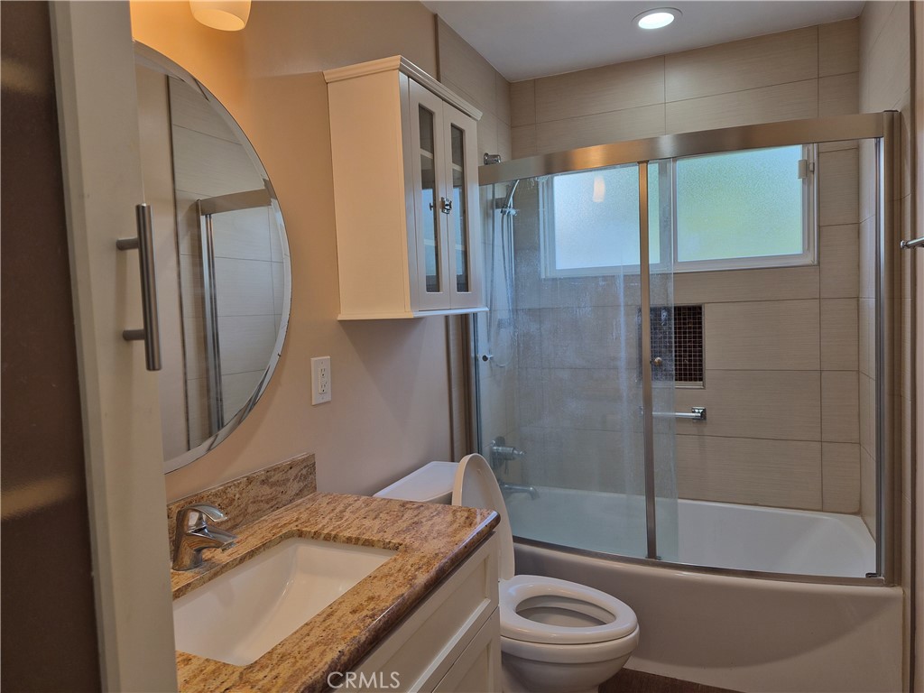 23376 Hartland Street West Hills CA, 9130763709959588993120