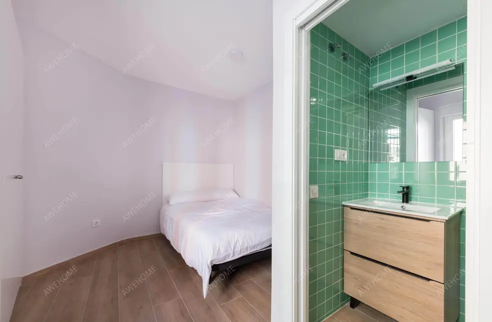 Student-friendly double ensuite bedroom, in Getafe