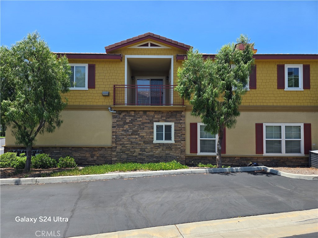 1510 Orange Avenue 807 Redlands CA, 9237364109193454850122