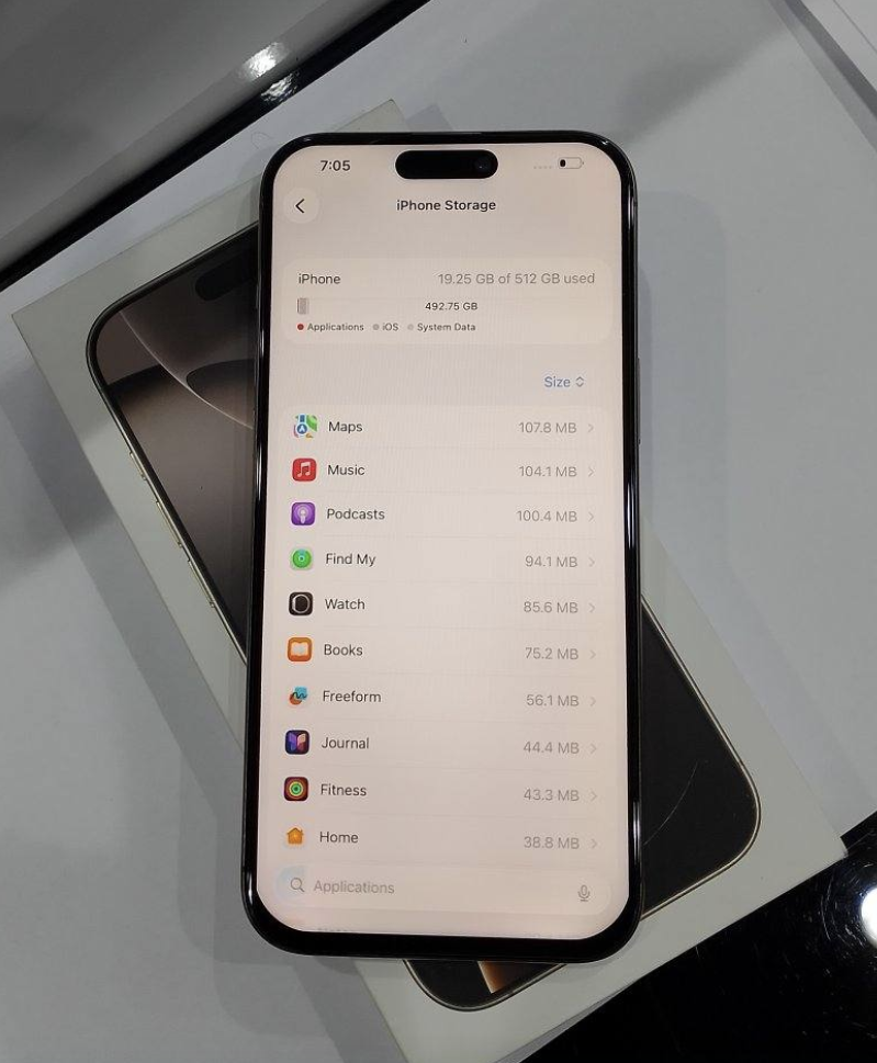 iPhone 16 Pro Max de 512 GB64983776973698124