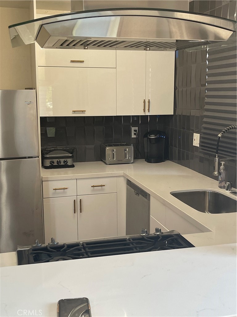 1192 Mitchell 7 Tustin CA, 9278064085928972419121