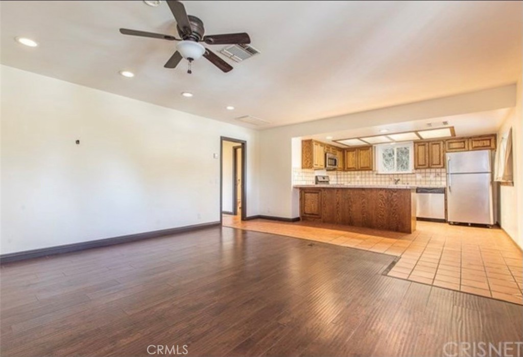 26231 Larkhaven Pl Newhall CA, 9132163647114694787122