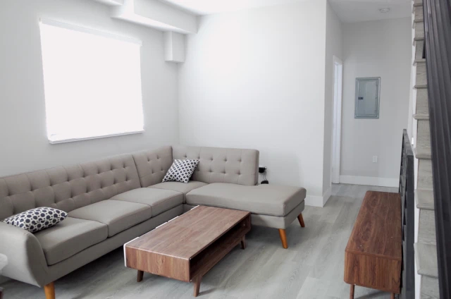 5403 Carlin Street63624357488257120
