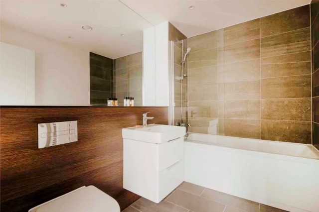 SL-Glasgow Riverside64165310731778125