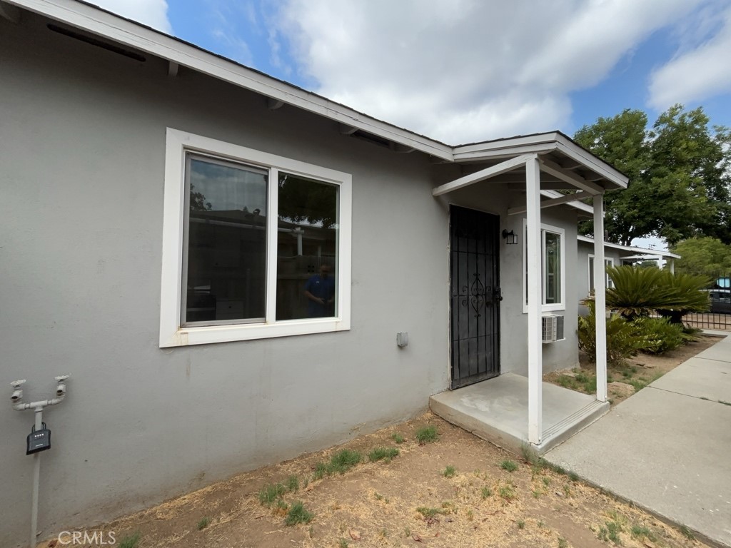 $2,150/month 3928 3928 Everest Riverside CA, 9250364068142893698122