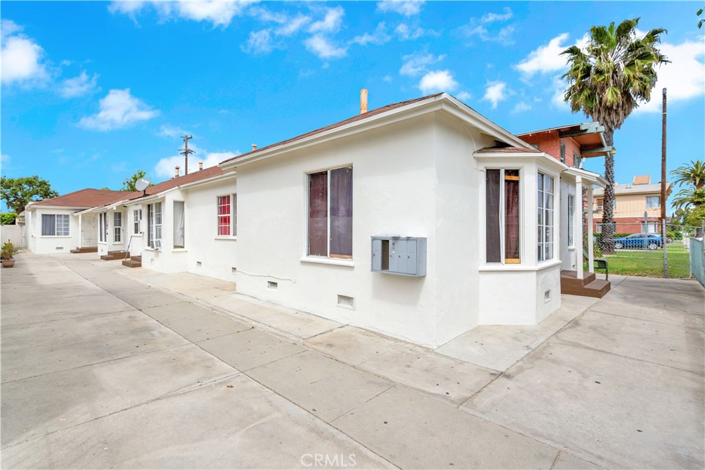 1629 Cedar Ave, Long Beach CA, 9081364046020721027121