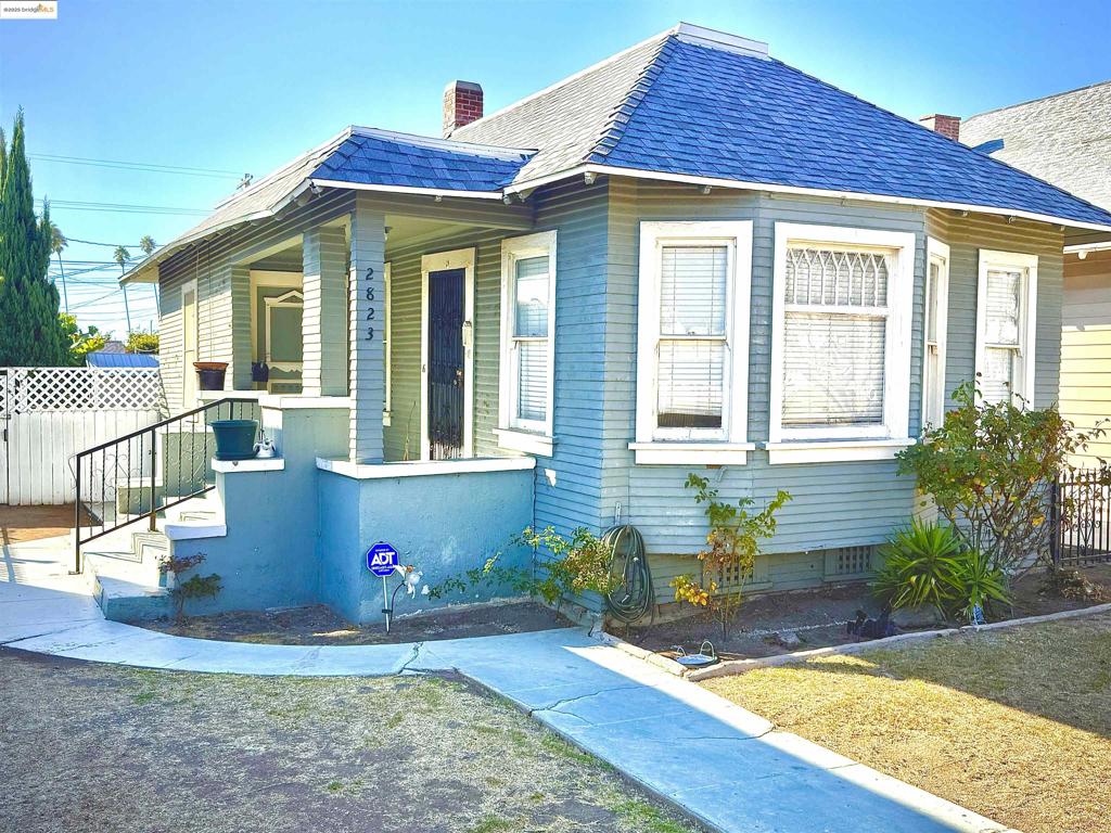 2823 S La Salle Ave, Los Angeles CA, 9001864066414062083120