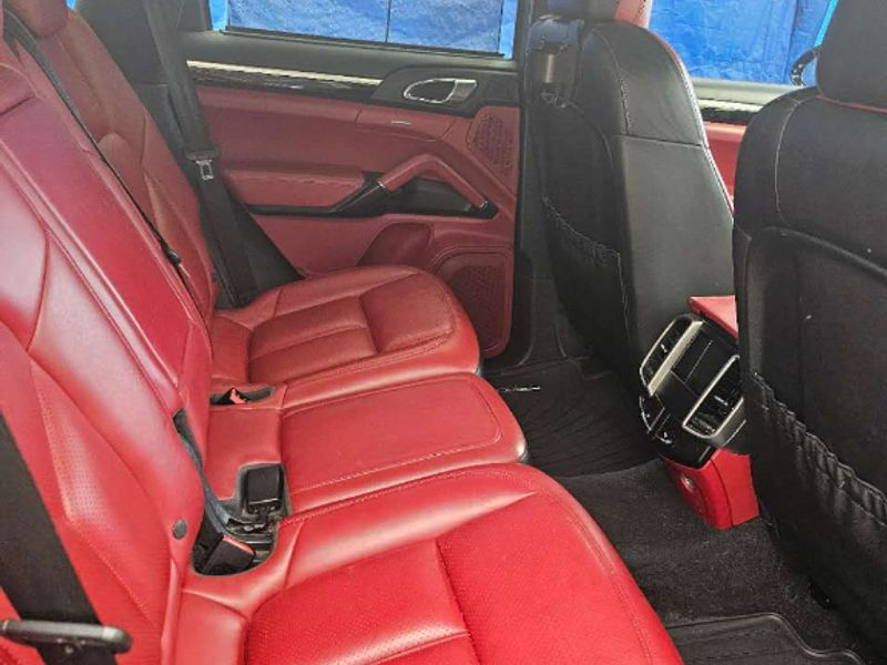 2016 PORSCHE CAYENNE E-HÍBRIDO63356124363905121