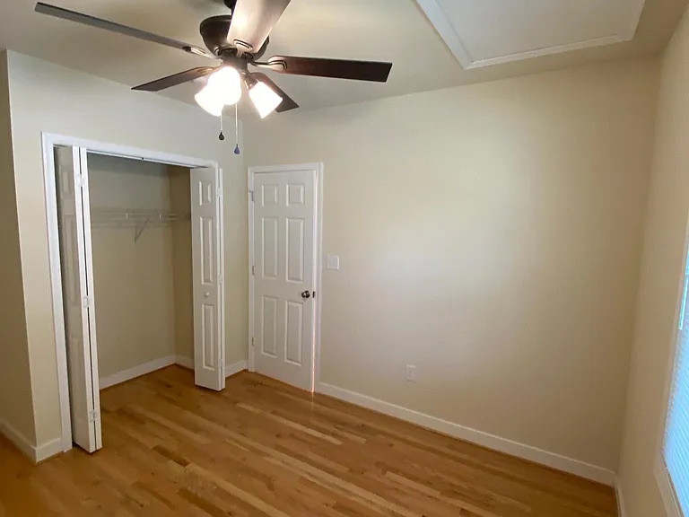 Casa renovada de 2 dormitorios y 2 baños en alquiler486683437234933763