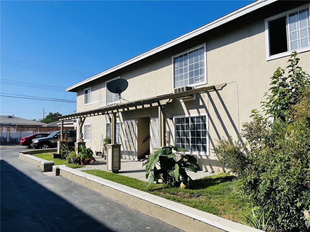 $1,795/month 10652 Burton Street D Riverside CA, 9250564112639997313120