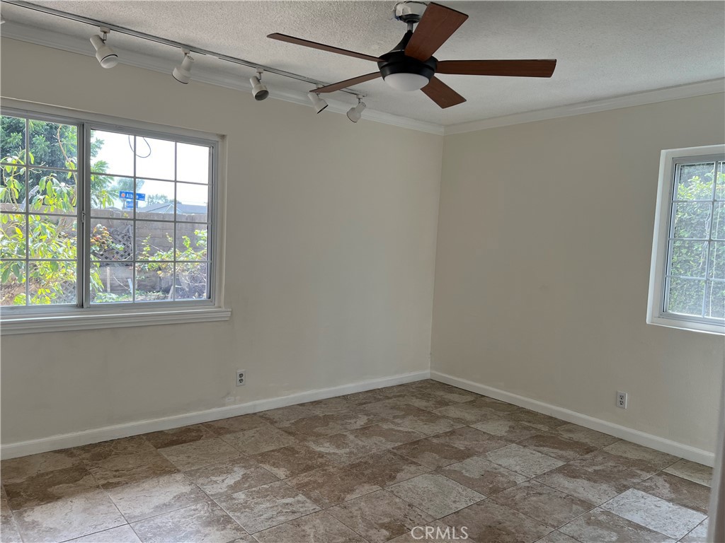 1429 E Albion Lane Orange CA, 9286663866127209345122