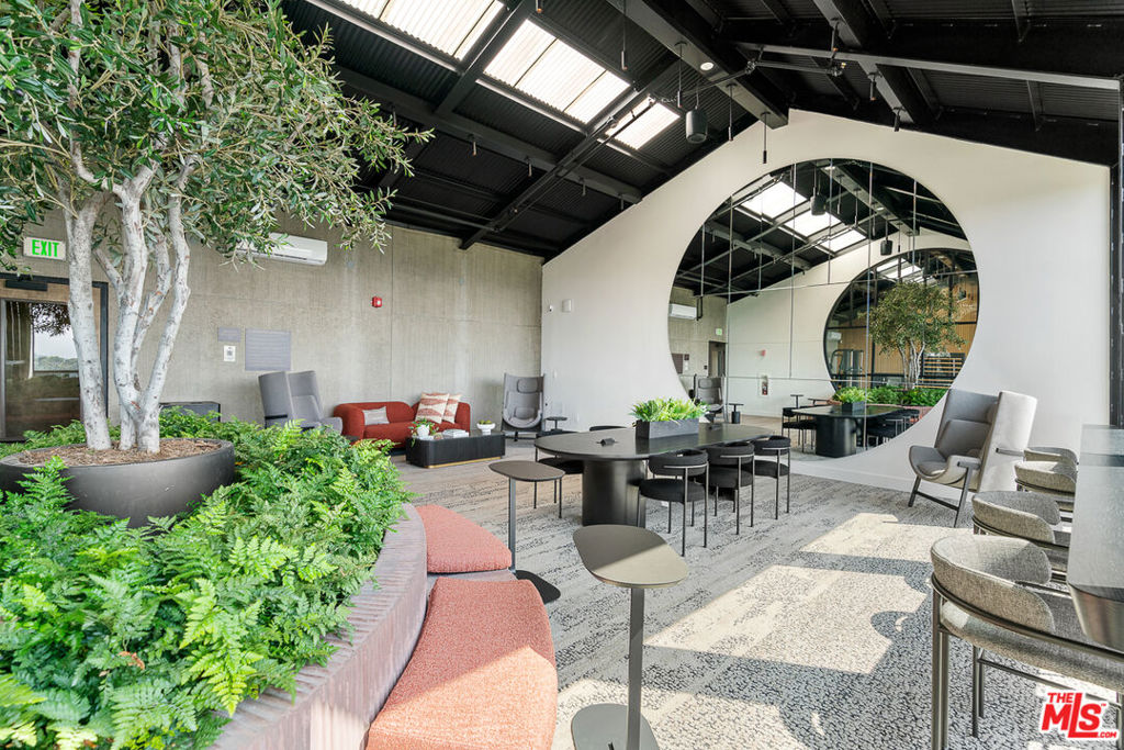 10700 Tabor Street 512 Los Angeles CA, 90034