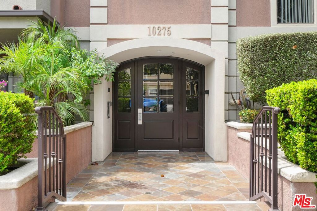 10275 Missouri Avenue 303 Los Angeles CA, 9002564100984812675121