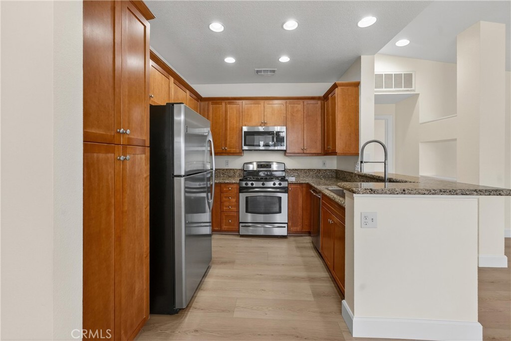 23412 Pacific Park Drive 28E Aliso Viejo CA, 9265664086412706051122