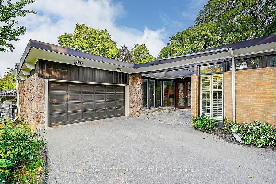 53 Forest Grove Drive