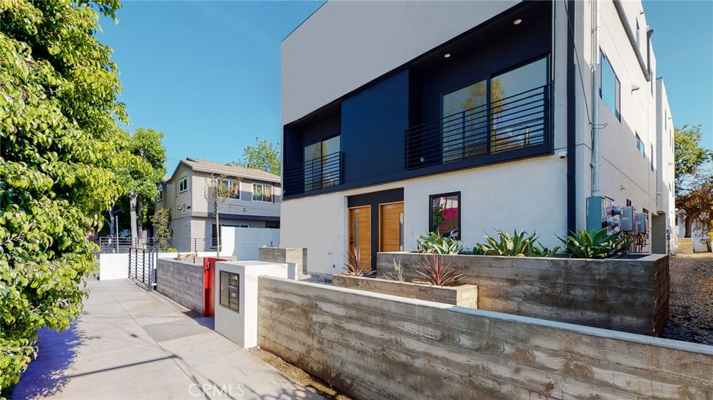 $4,650/month 3820 1/2 Mont Clair Street 2 Los Angeles CA, 9001864112722981635122
