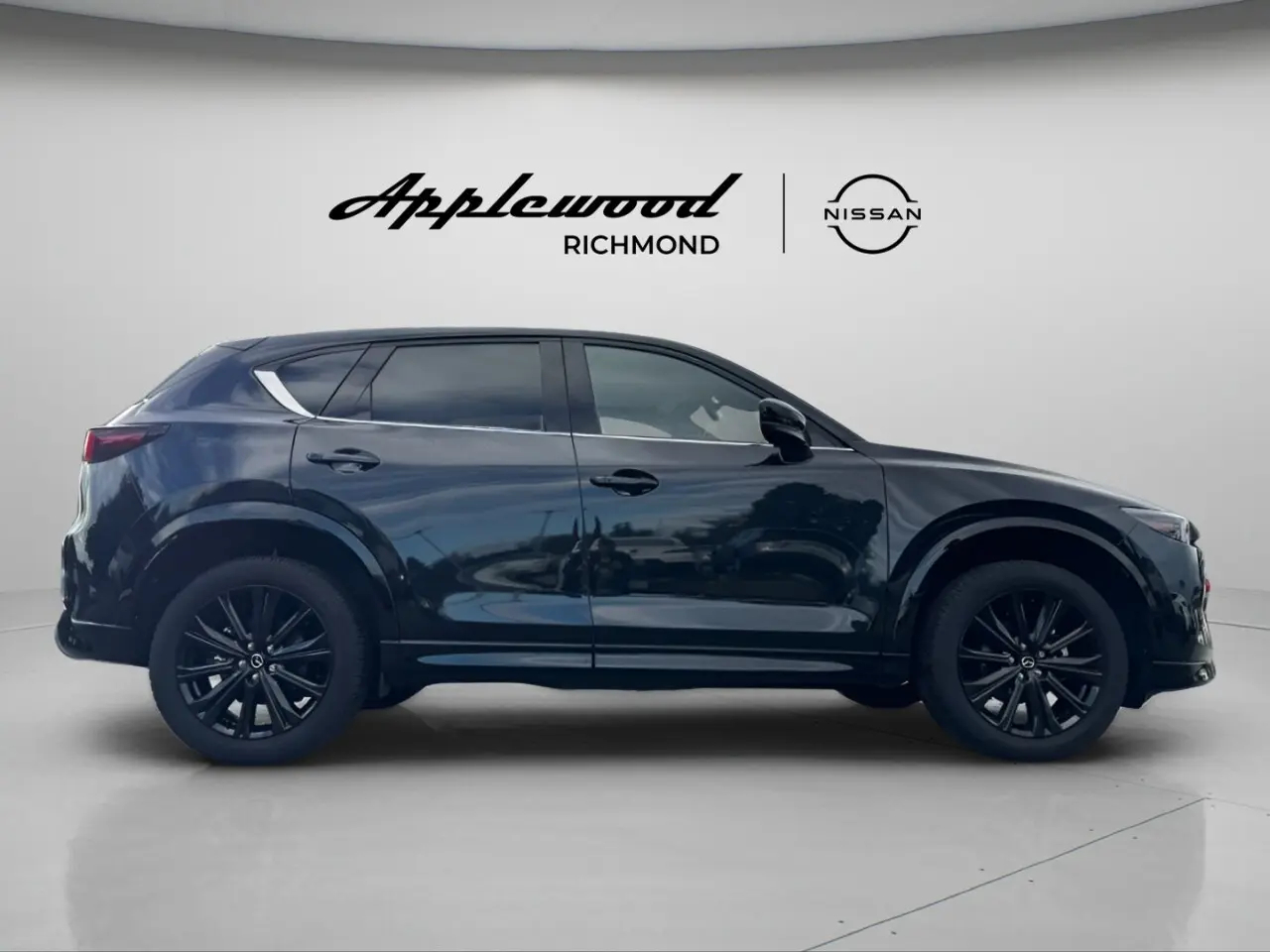 2023 Mazda® CX-5 Sport Design AWD  •  25,256  kilometres64121857785475124