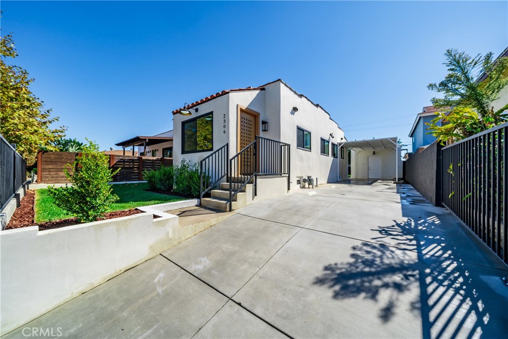 2306 Elmgrove, Los Angeles CA, 9003164099448324481121