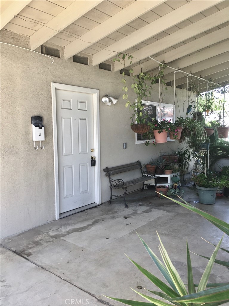 333 Arovista B Brea CA, 9282163867686590081120