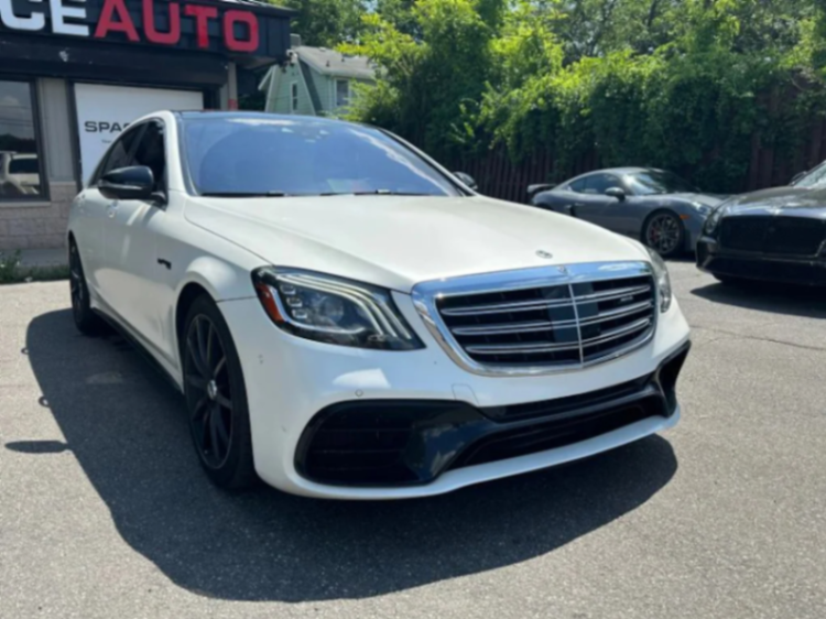 Pre-Owned 2018 Mercedes-Benz Mercedes-AMG S-Class S 63 AMG Sedan 4D63280711331457122