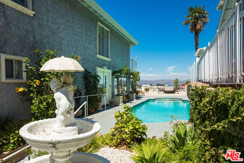20967 Bandera Street, Woodland Hills CA, 9136463602210239489122