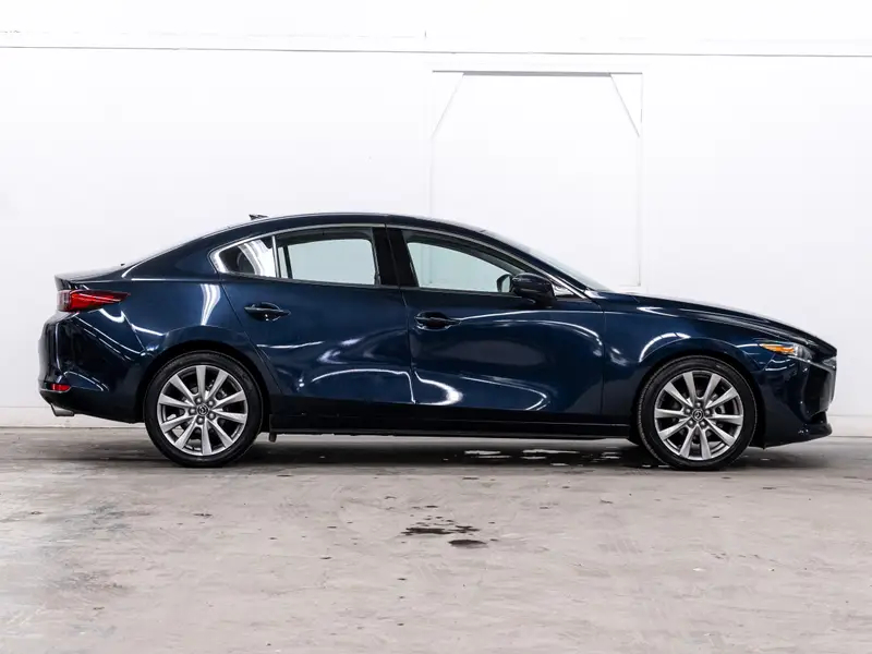 2024 Mazda Mazda363447698888707123