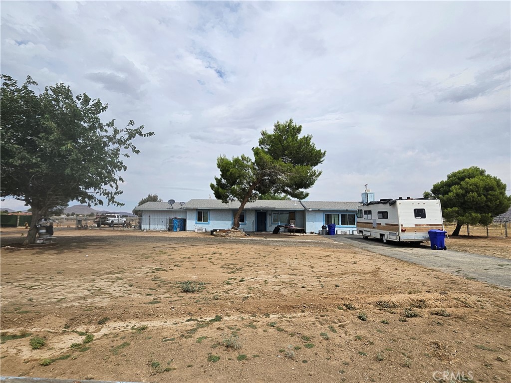 22696 Standing Rock Ave Apple Valley CA, 9230763868772816387120