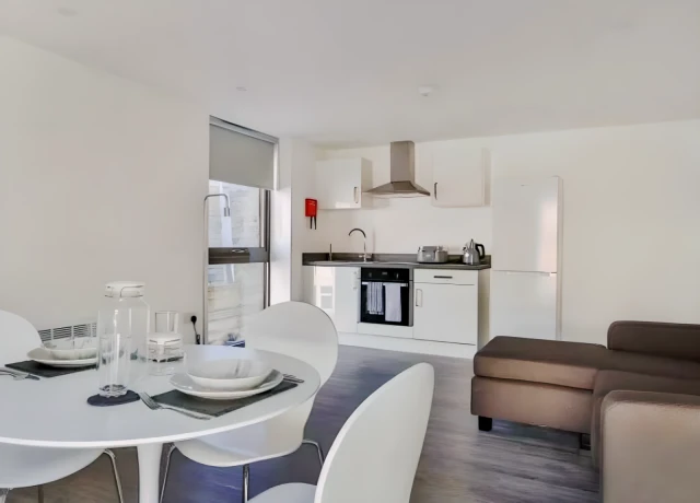 3 Bed 3 Bath Fargate 28979#, Sheffield