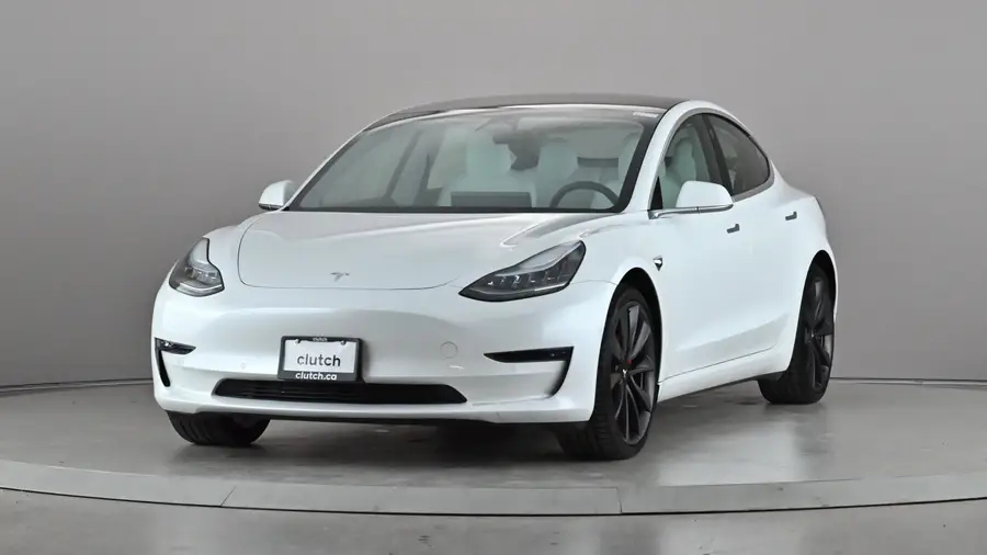 2020 Tesla Model 364564981032577122