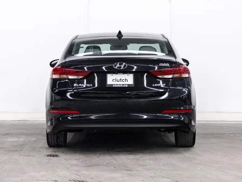 2017 Hyundai Elantra63647335762945123