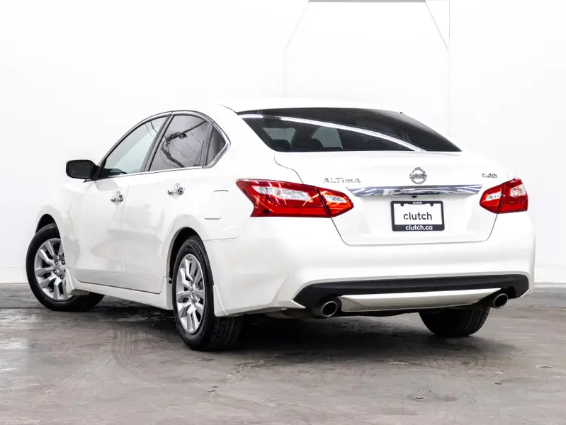 2017 Nissan Altima64373866323585123