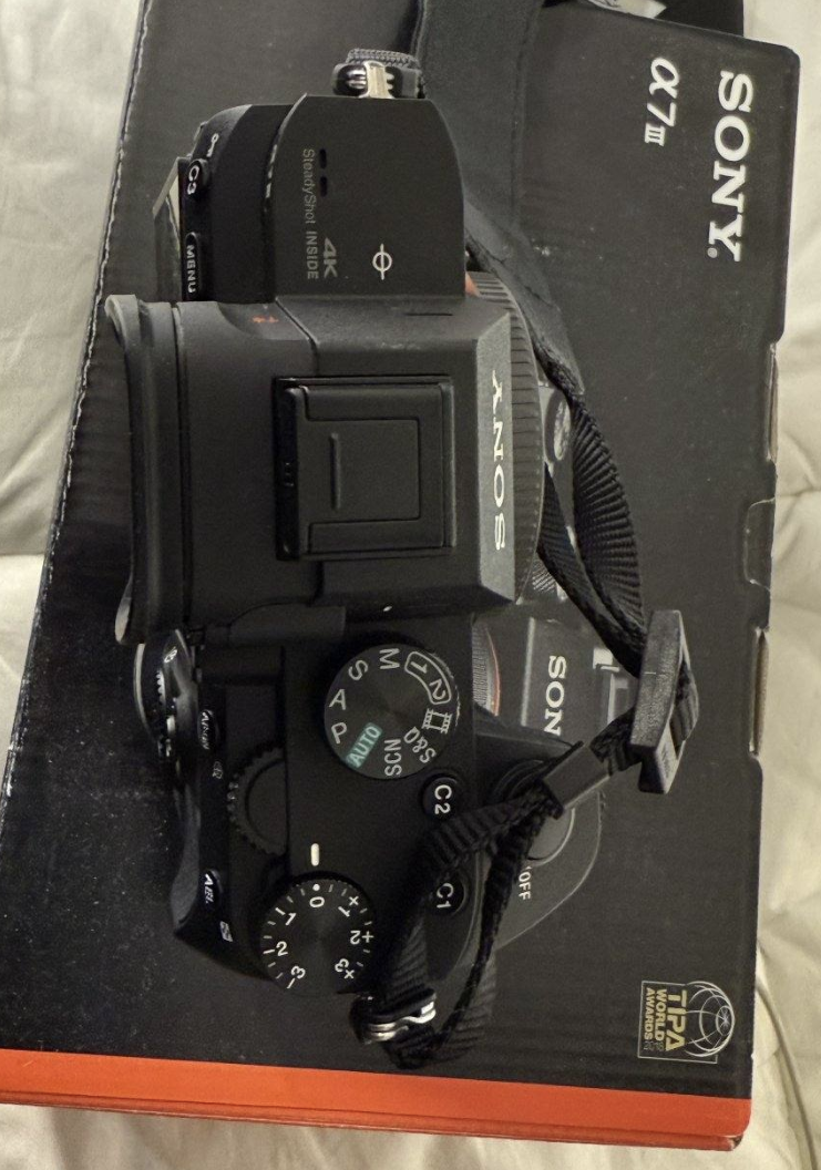 Sony a7iii65050123011843123