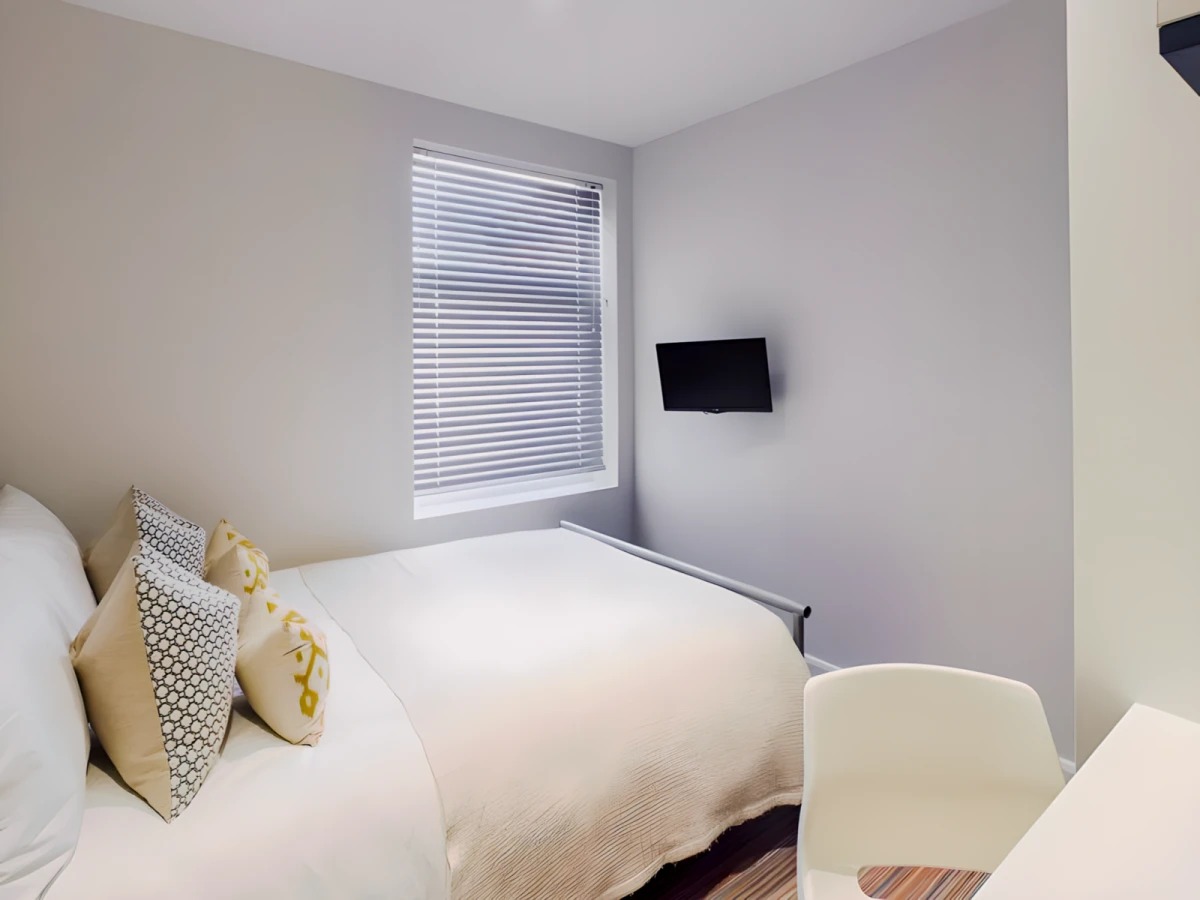 6 Guildford Street64196311646722123
