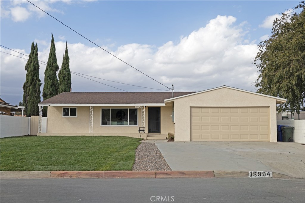 15994 Sequoia Avenue, Fontana CA, 9233564066308218241120