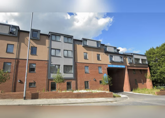 Trinity Hall, Leeds64288949399937121