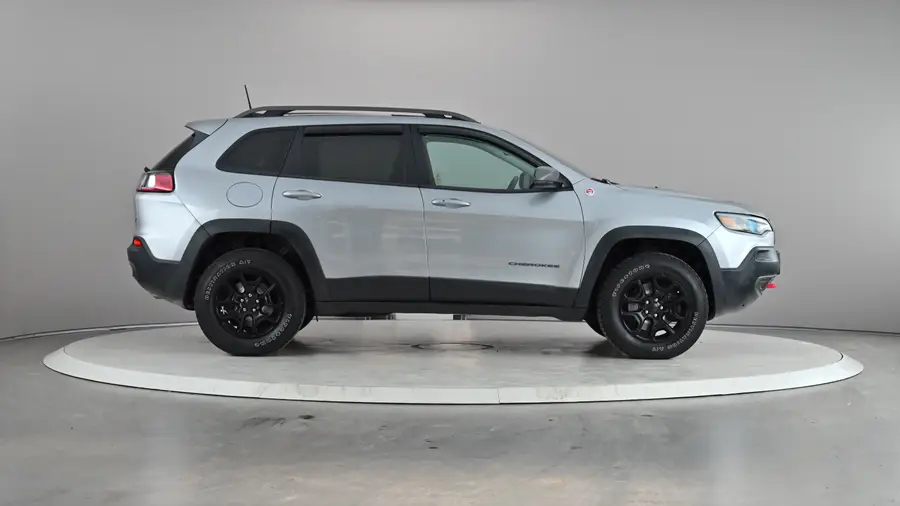 2019 Jeep Cherokee64300352947586123