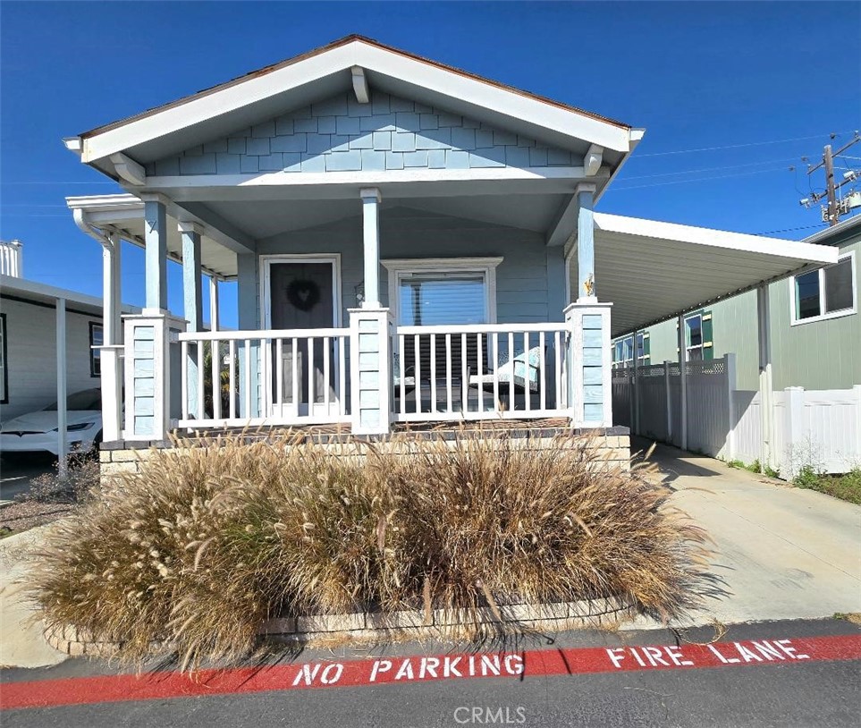 21851 Newland st. 7 Huntington Beach CA, 9264664034838605313121