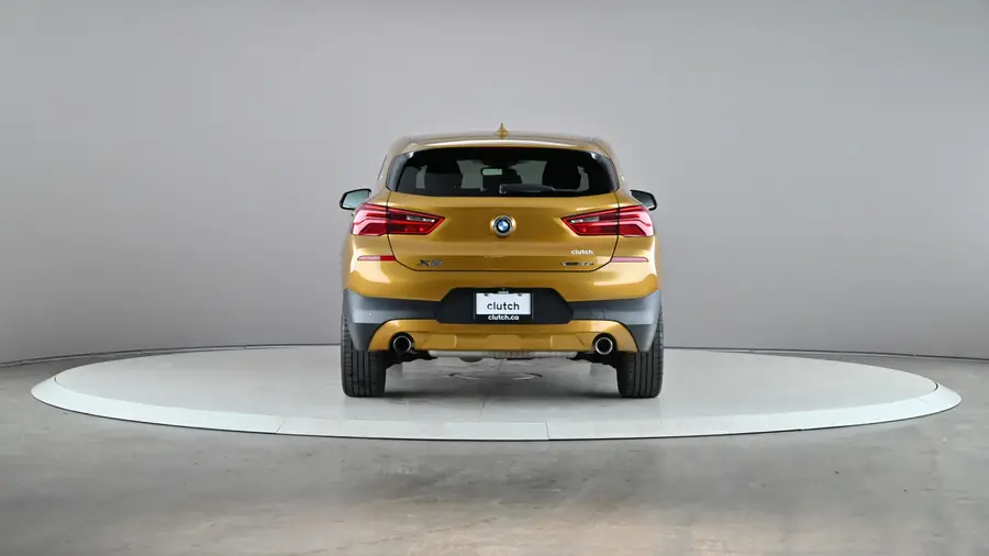 2018 BMW X263879398582017122