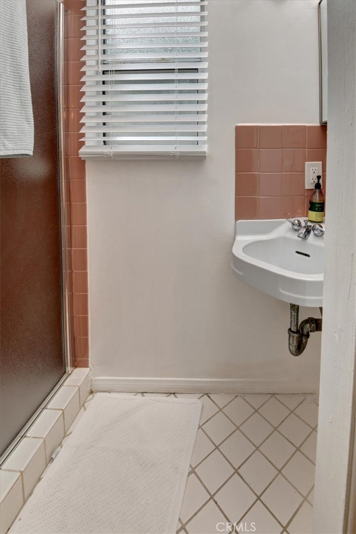 4221 Hazel Kirk Drive, Los Angeles CA, 9002763821945185155122