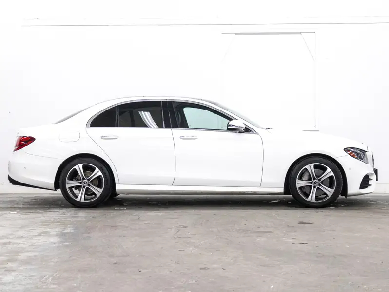 2018 Mercedes-Benz E-Class64809324329602121