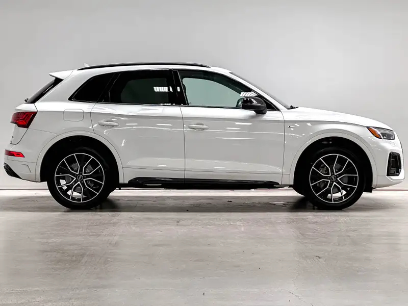 2021 Audi Q564111940699905123