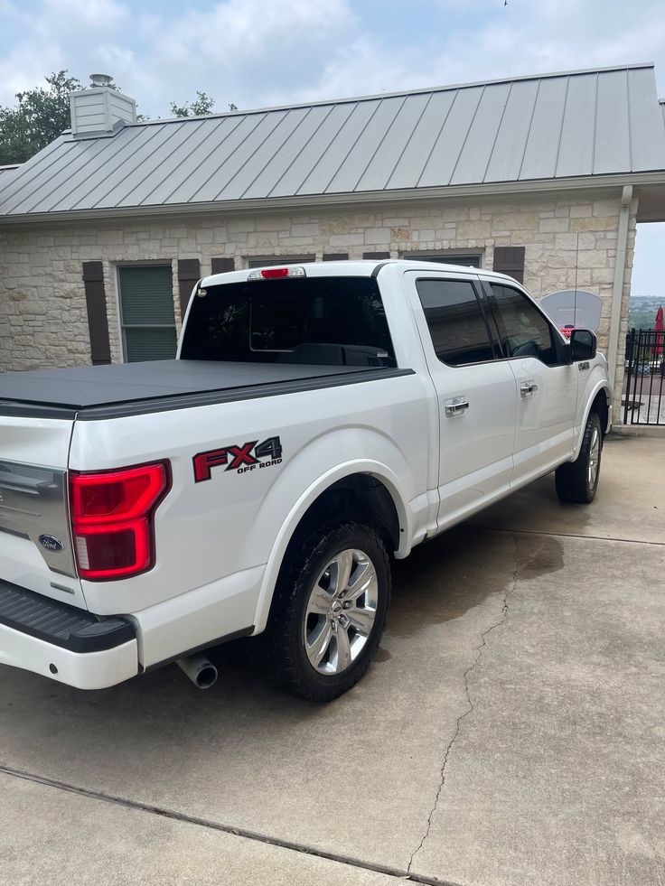 Camión Ford en venta64079298703746123
