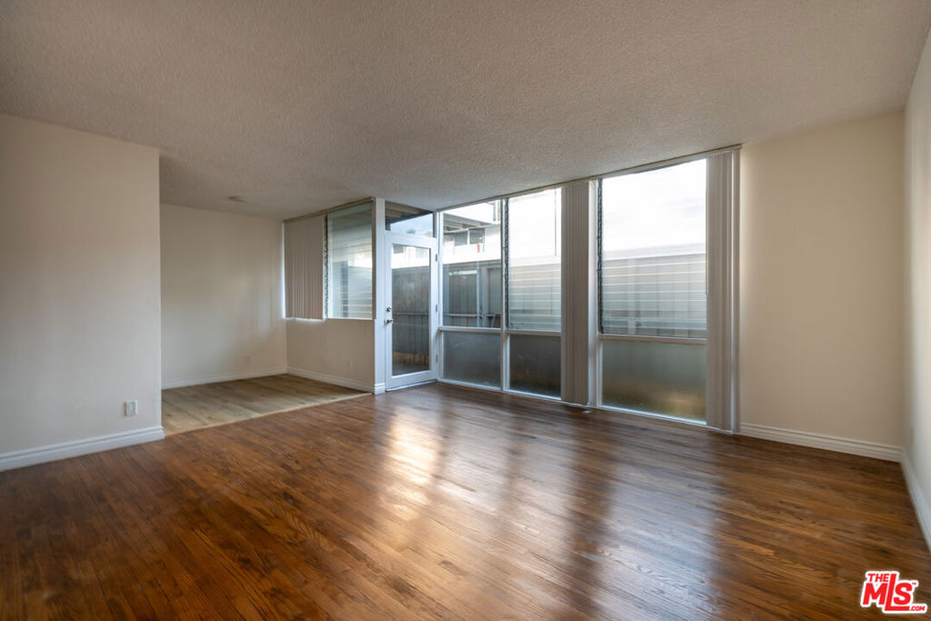11131 Rose Boulevard 3 Los Ángeles CA, 9003464113009849603120