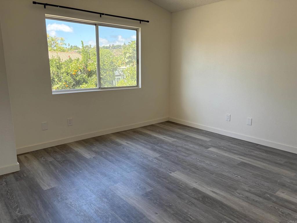 735 Rivertree Drive Oceanside CA, 9205863711279438979121