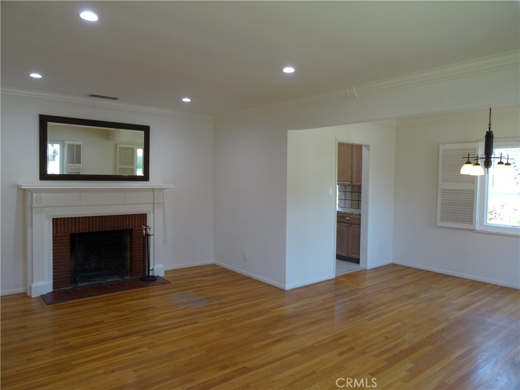 2573 El Sol, Altadena CA, 9100164045832719489122
