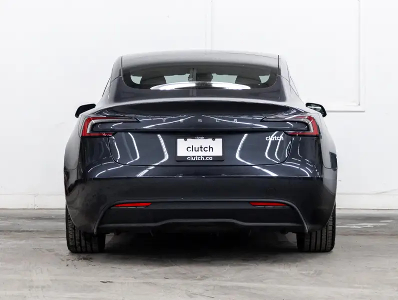 2024 Tesla Model 363512700949251121